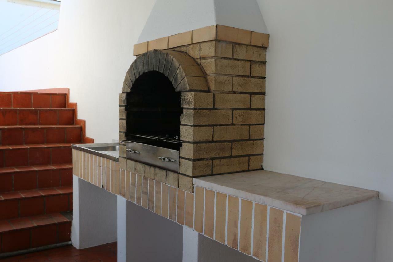 Casa Da Avo Apartment Espiche ภายนอก รูปภาพ